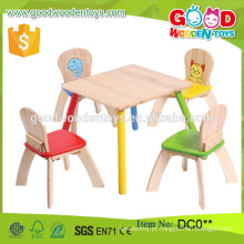 Estilo de moda novo Mesa de madeira de alta qualidade para crianças e conjunto de 4 cadeiras Atacado China Alibaba